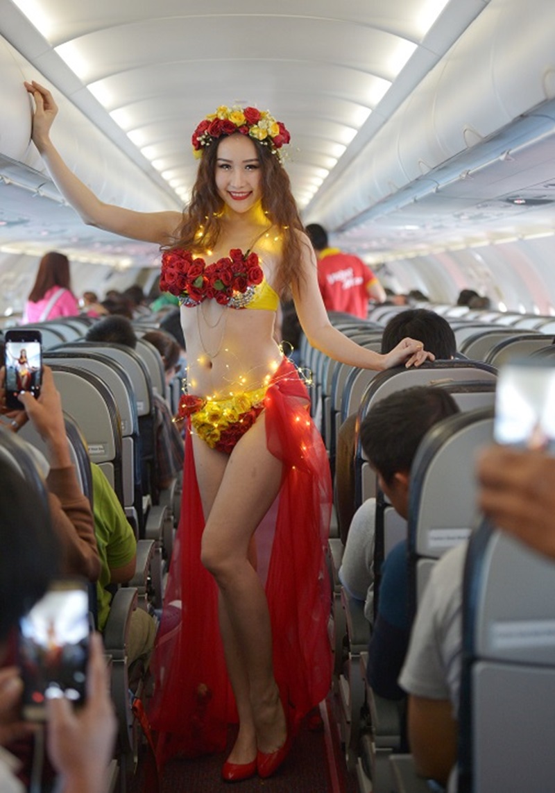 Chiến dịch Vietjet air bikini khai trương các chặng bay